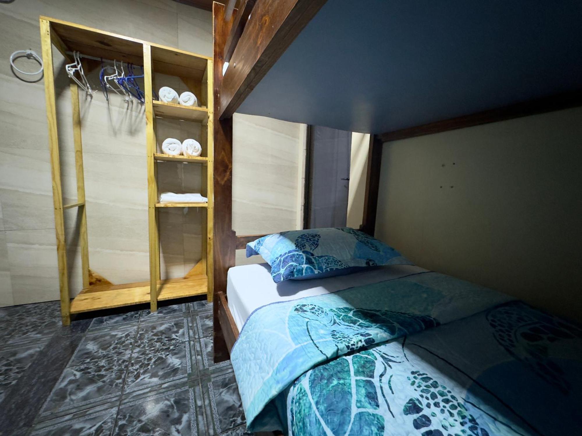 Casa Quepos Hotel Екстериор снимка